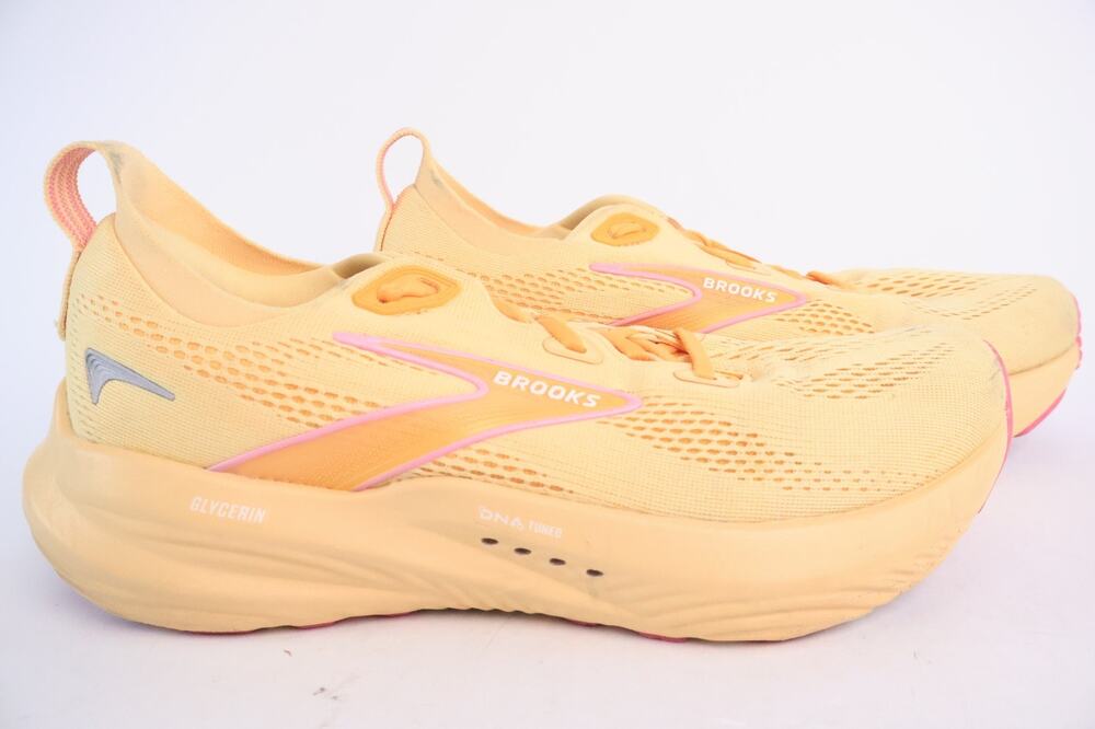 Brooks Ghost Max 3 ‘Apricot/Super Pink Women’s Size 9.5 Running 1204571B876 #162